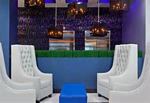 Fairfield Inn & Suites lobby in LIC.jpg