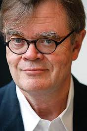 GarrisonKeillorheadshot.jpg