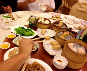 Dim sum (minus pigeon).JPG
